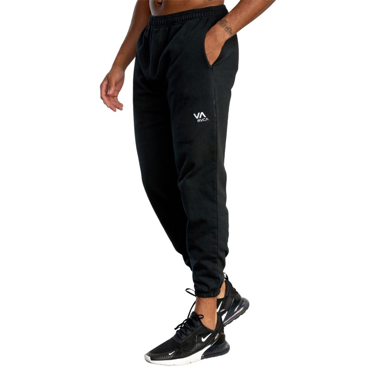 Women's Essential Sweatpant in Black