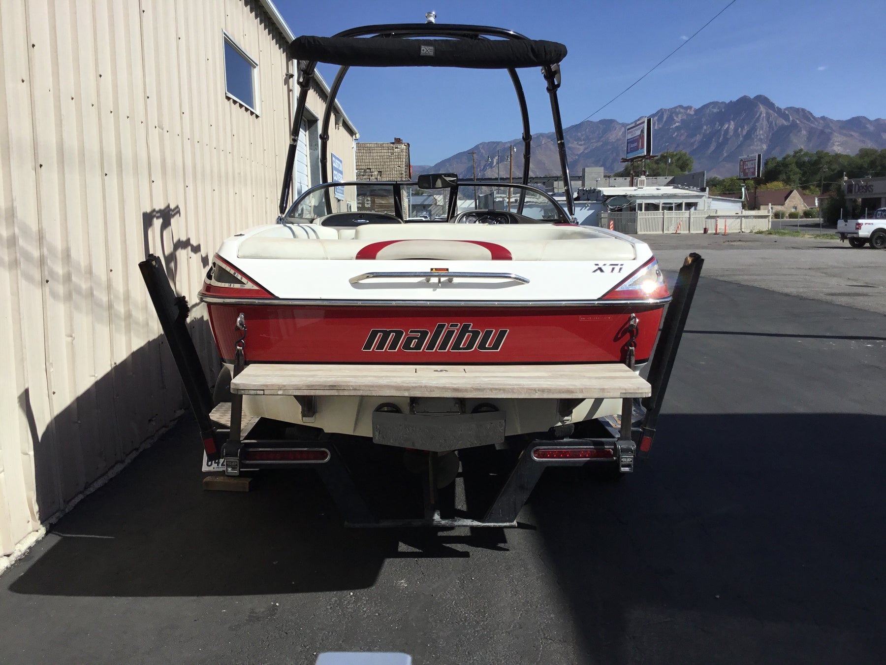 Malibu Sunsetter XTi with Titan 3 Tower and FCT bimini Double Up Storage cover