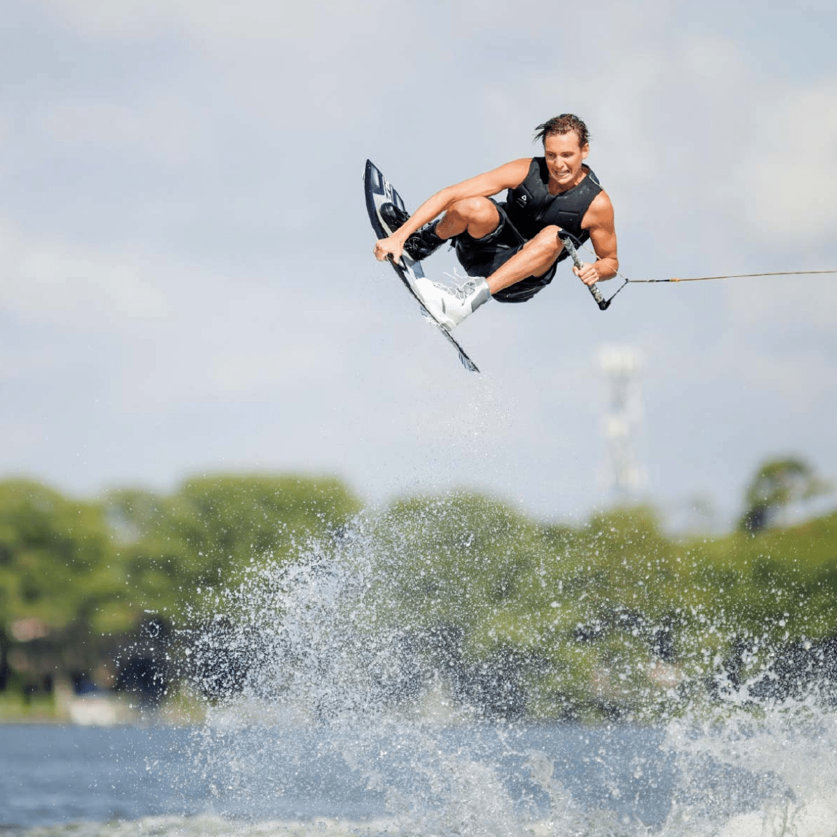 Follow Affiliate Comp Wake Vest in Black - BoardCo