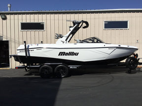 Malibu 23 LSV with G5 Tower Double Up Storage Cover - BoardCo