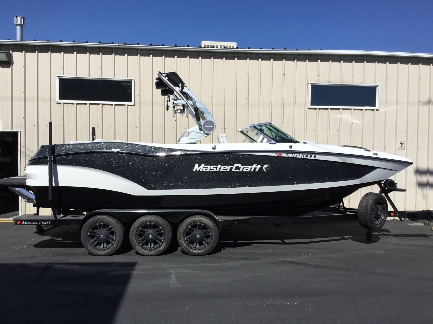 MasterCraft X24 with ZFT4 - 7 Tower TD Ratchet Cover - BoardCo