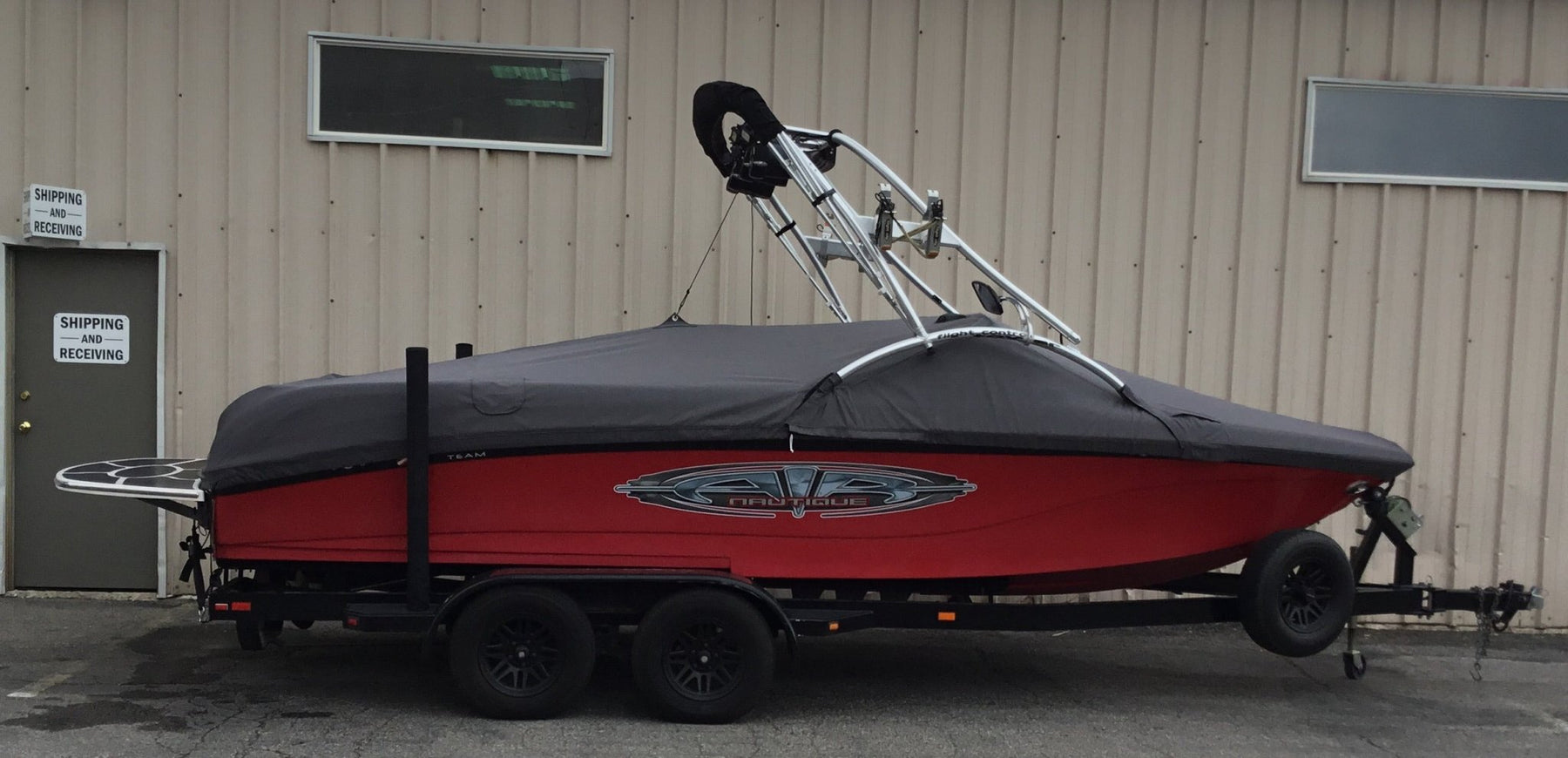 Nautique Air SV211 with FCT 211 Tower Cinch Cover - BoardCo