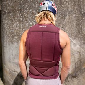 Follow Capiva Comp Wake Vest in Plum - BoardCo