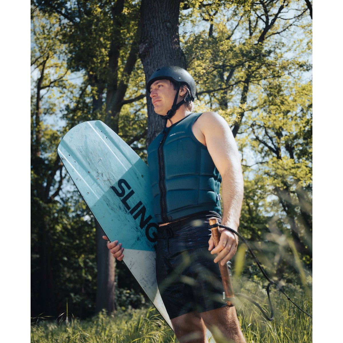 Follow Division 2 Comp Wake Vest in Forest Green - BoardCo