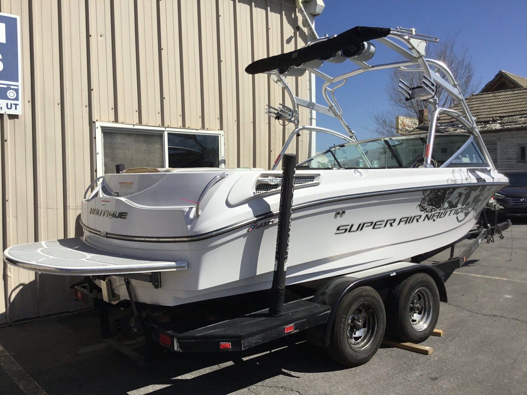 Nautique Air 210 with FCT 2.5 Tower Folding Canopy Top - BoardCo